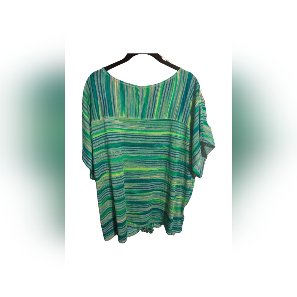 NEW DIRECTIONS, XL BLOUSE, TIE KNOT, GREENS GRAYS &YELLOW, REAL CUTE, PRE-LOVED - Picture 2 of 5
